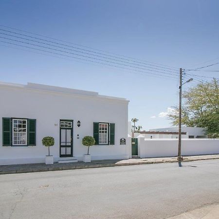 Karoo House Collection - 54 Middle Villa Graaff-Reinet Buitenkant foto